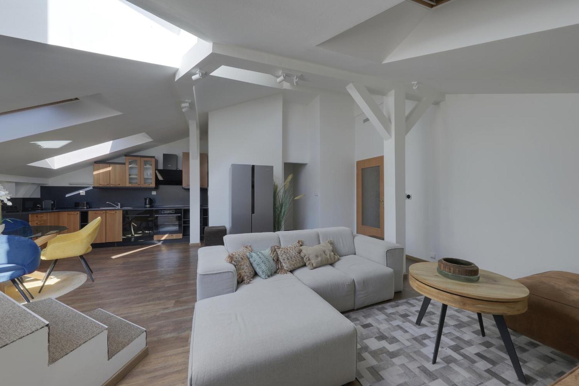 Aneri Apartment Old Town Bratislava Eksteriør billede