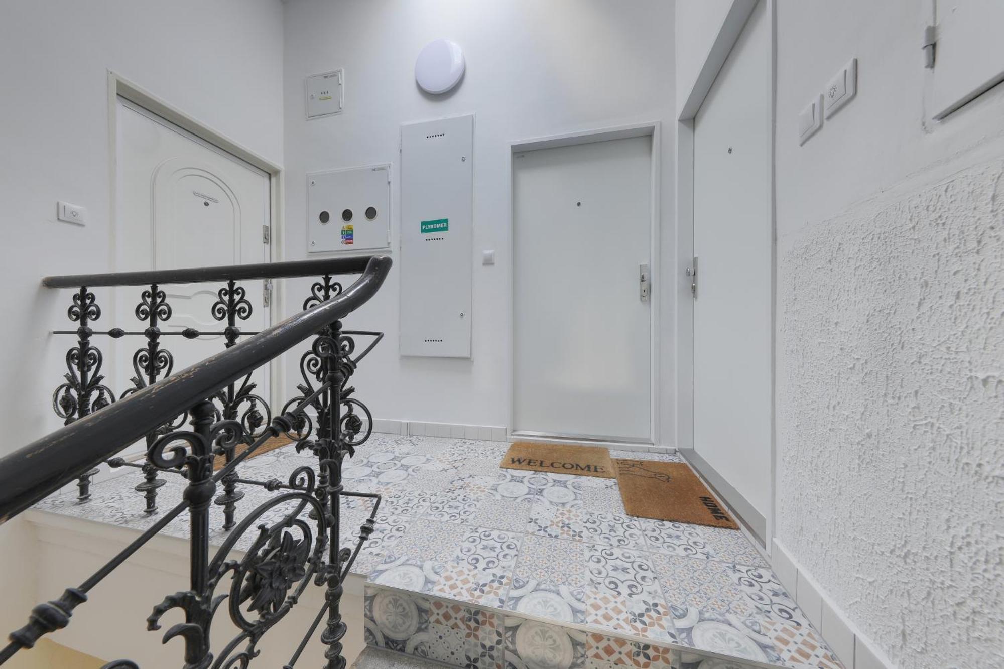 Aneri Apartment Old Town Bratislava Eksteriør billede